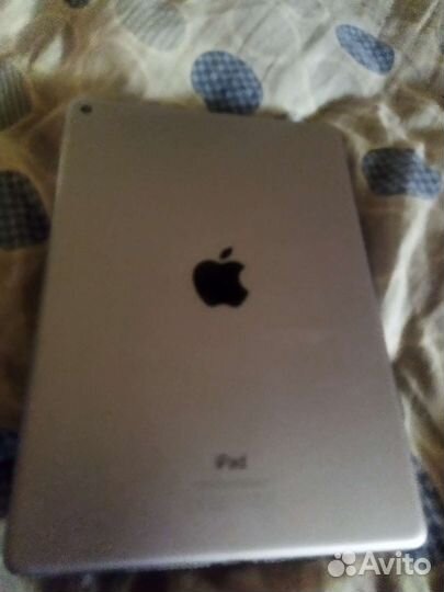 iPad air 2 16gb с чехлом и бронестеклом