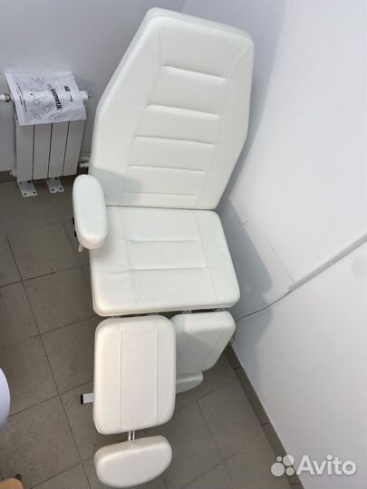 Продаим кресло для педикюра