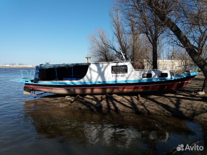 Продаю Катер