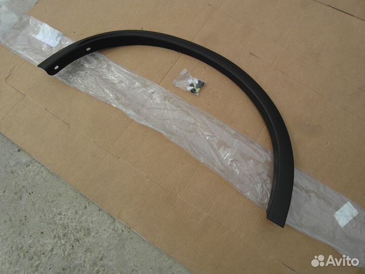 Молдинг крыла зад правый Nissan X-Trail T32 18-22