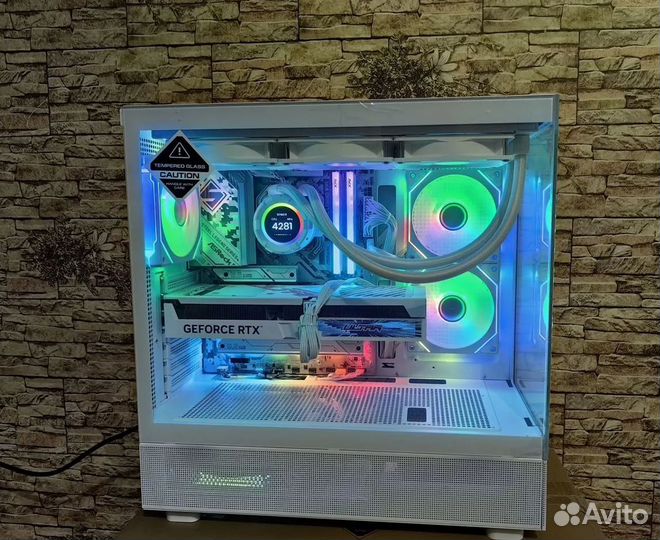 Белый мощный игровой пк Ryzen 7 7800X3D/SSD1TB/32