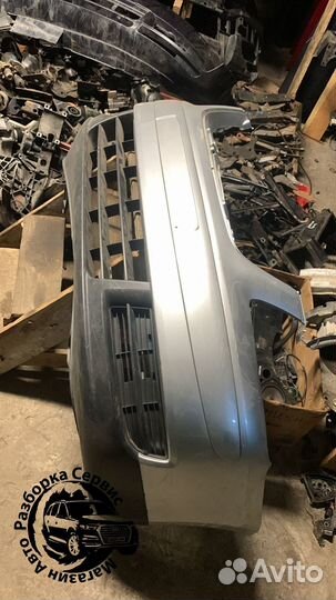 Бампер передний Volkswagen Touran 2003-2006 г.в