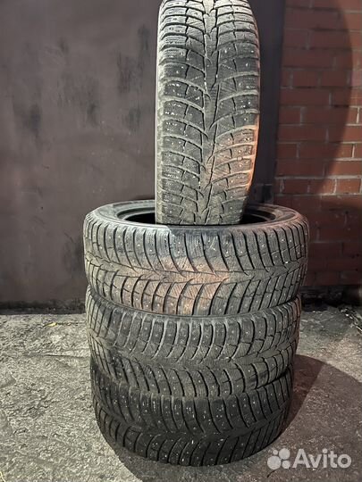 Laufenn I Fit Ice LW 71 205/55 R16