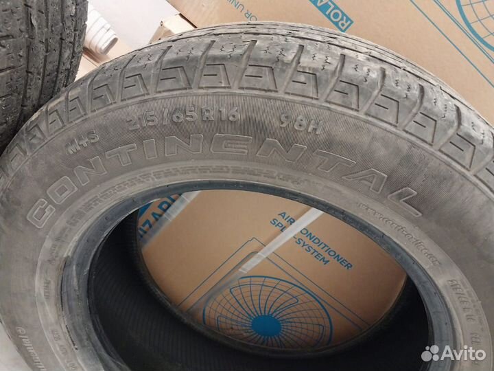 Continental TS771 215/65 R16 98