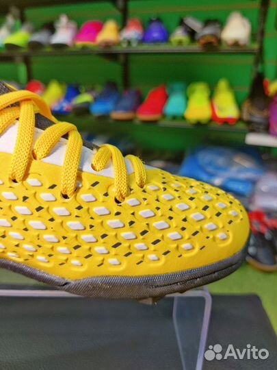 Сороконожки adidas predator