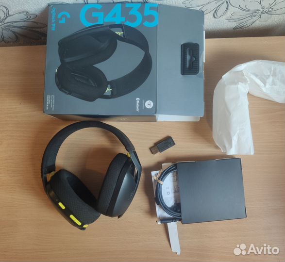 Беспроводные наушники logitech g435(новые) +адапте