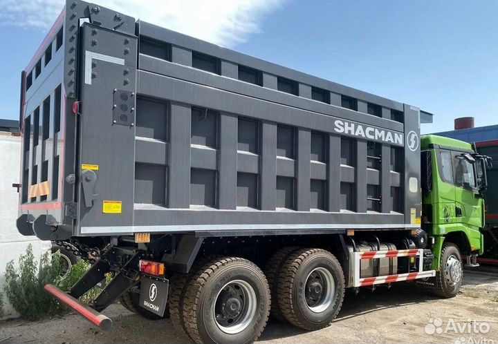 Shacman (Shaanxi) SX32586T384, 2022