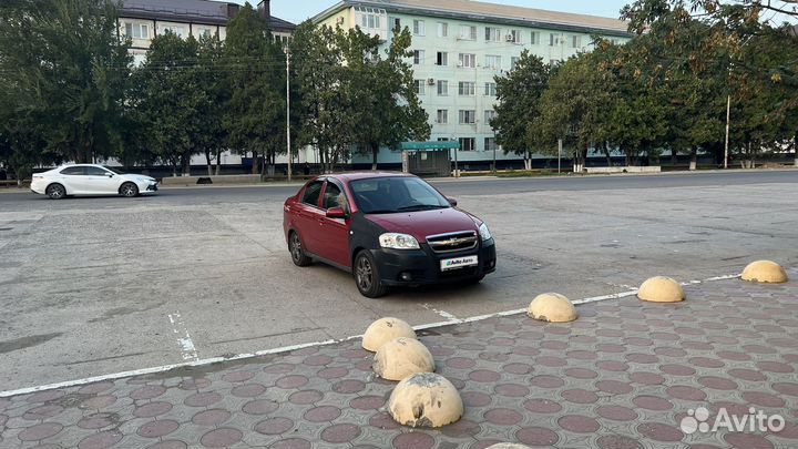 Chevrolet Aveo 1.4 МТ, 2009, битый, 280 000 км