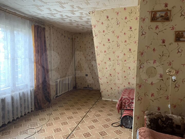 Комната 17,4 м² в 5-к., 1/2 эт.