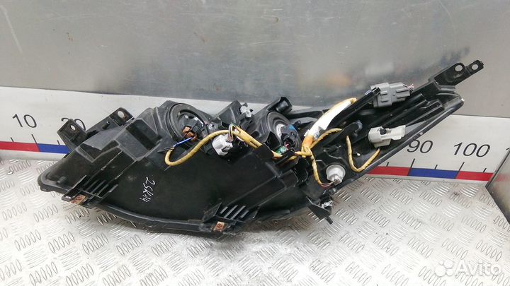 Фара правая Mazda Mazda3/Mazda3 MPS