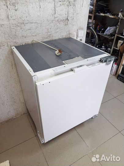 Холодильник маленький итальянский рабочий доставк