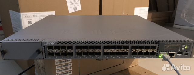 Коммутатор Juniper EX4550-32F-AFO