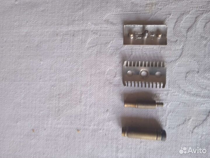 Т-образная разборная бритва. СССР