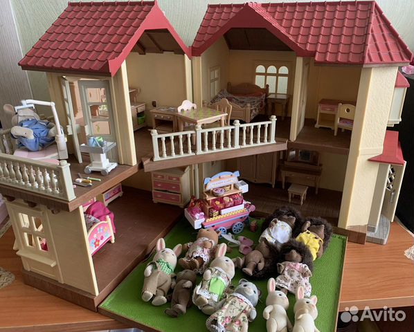 Sylvanian families большой дом с мебелью