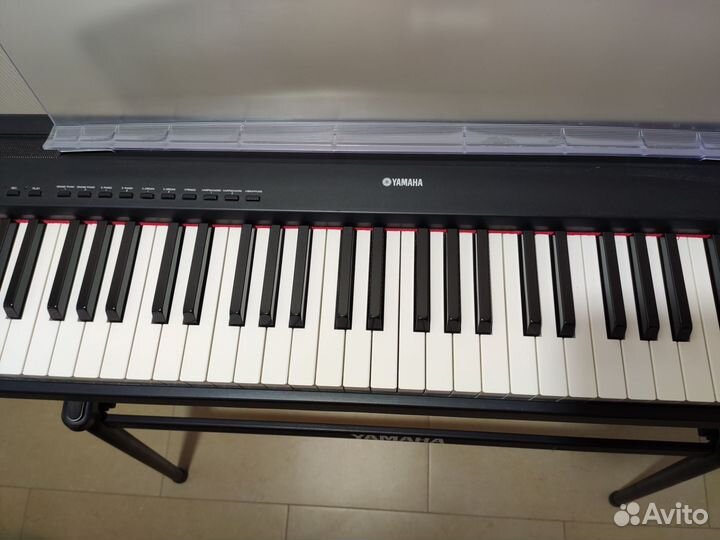 Цифровое пианино Yamaha P85