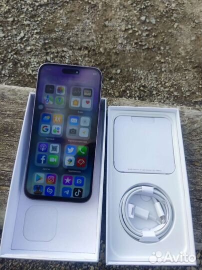 Телефон iPhone