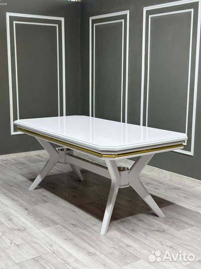 Стол и стулья в гостиную.Оплата при получении