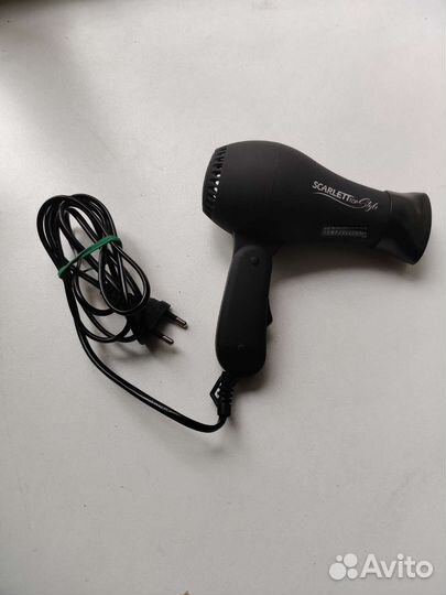 Фен для волос Scarlett