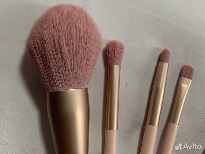 Набор кистей для макияжа