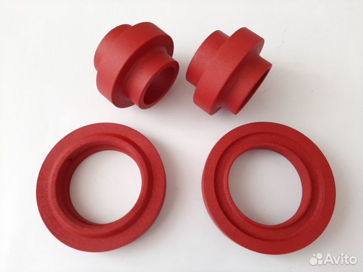 Только проставки -поднимут ваше авто