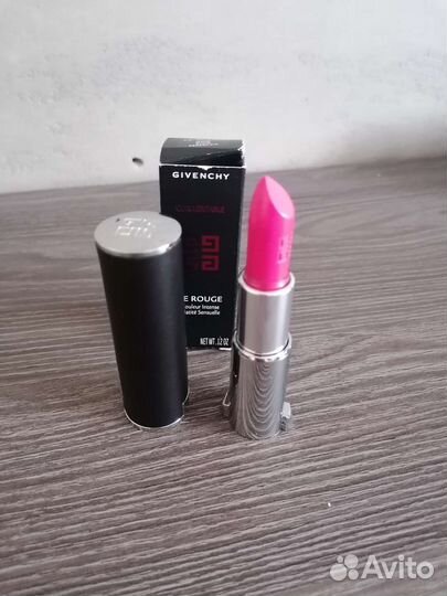 Помада givenchy le rouge