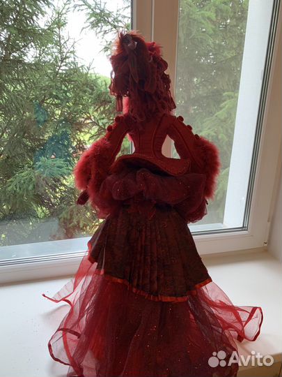 Интерьерная кукла ручной работы (Франция)