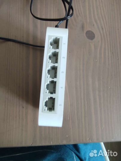 Коммутатор TP-link неуправляемый tl-sf1005d