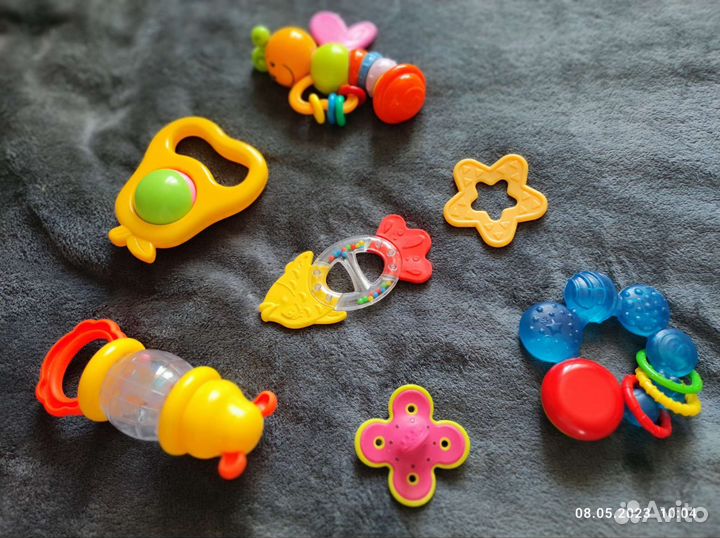 Большой пакет игрушек до 1-1.5 лет