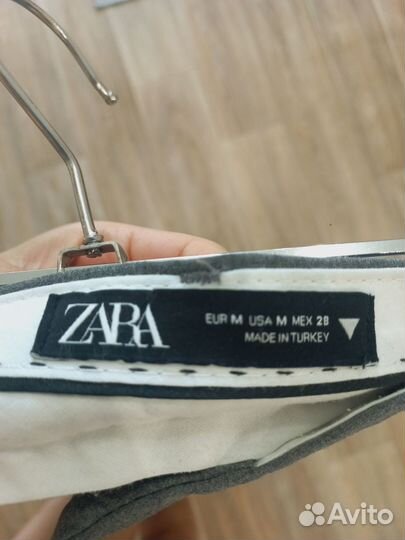 Брюки Zara M