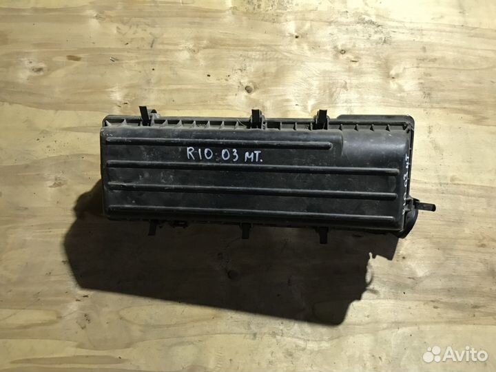 Корпус воздушного фильтра Kia Rio 1