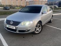 Volkswagen Passat 1.8 AMT, 2010, 180 000 км, с пробегом, цена 870 000 руб.