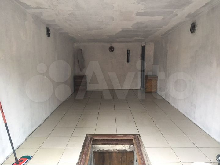 Гараж, 18 м²