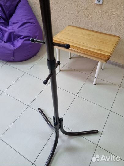 Вешалка для одежды напольная