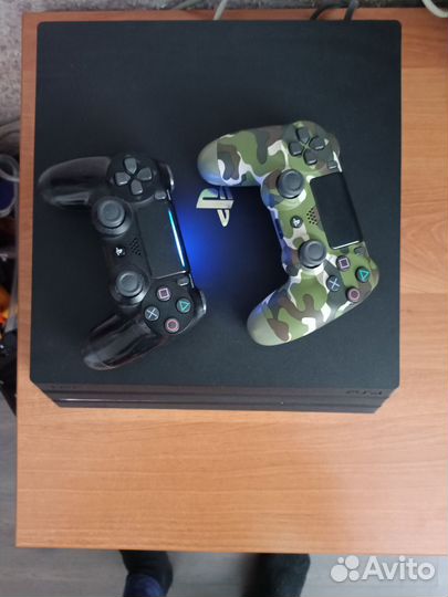 Sony playstation 4 PS4 pro 1tb с играми