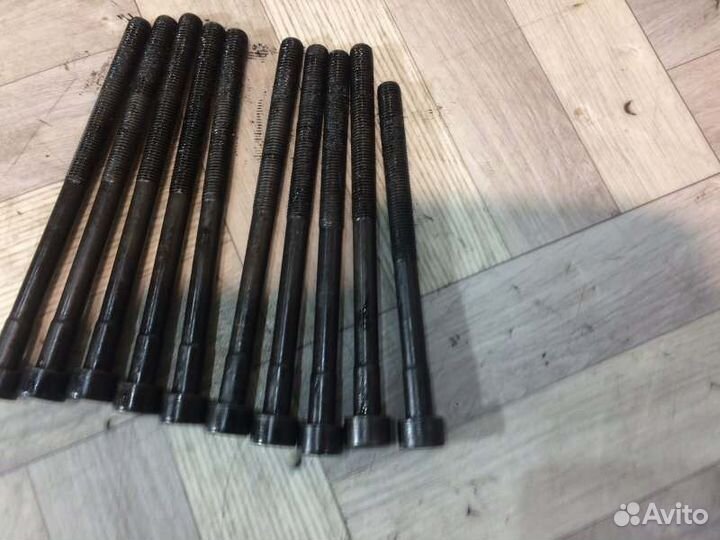 Комплект болтов гбц Ssangyong Actyon sports D20DT