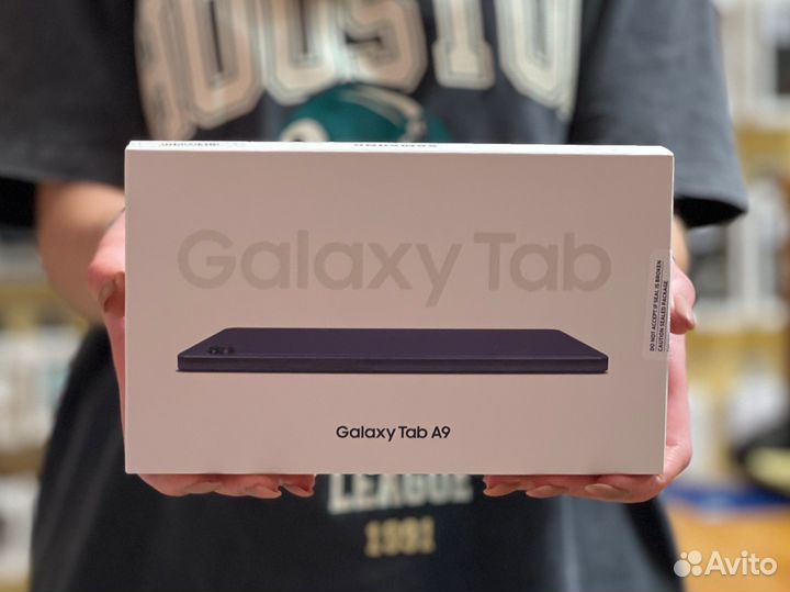 Планшет Samsung Galaxy Tab A9 SM-X110 Wi-Fi 4/64Gb