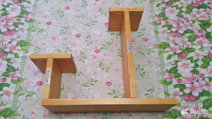 Полка настенная деревянная