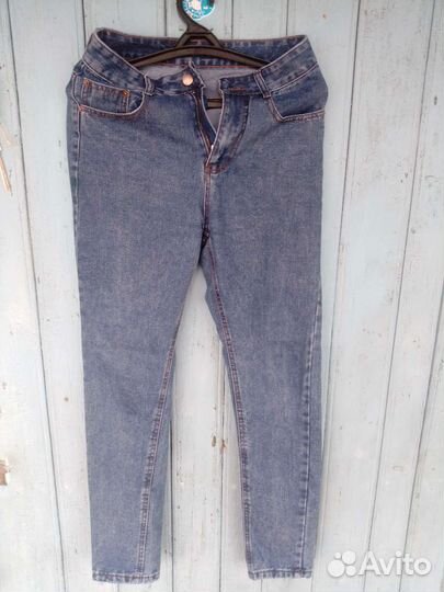 Джинсы