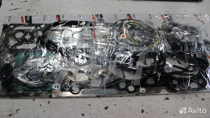 Прокладки двигателя верхние Cummins 4Isbe 4955356