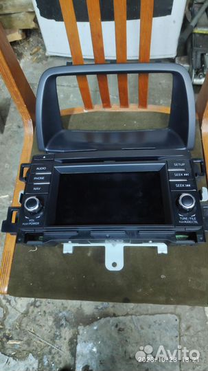 Продам штатную магнитолу с Мазды сх 5