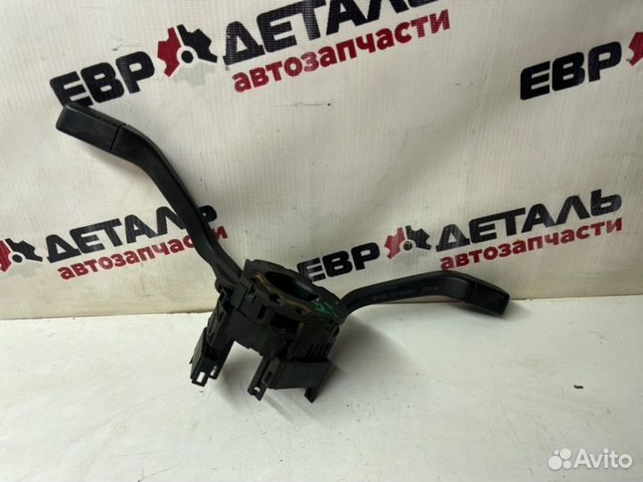 Блок подрулевых переключателей Volkswagen Passat