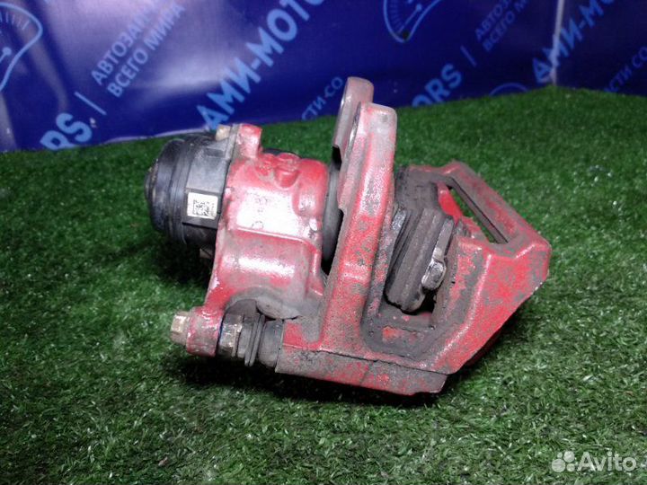 Суппорт тормозной задний левый Land Rover Range