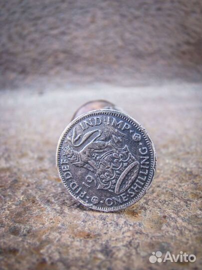 Брелок фигурка леприкон