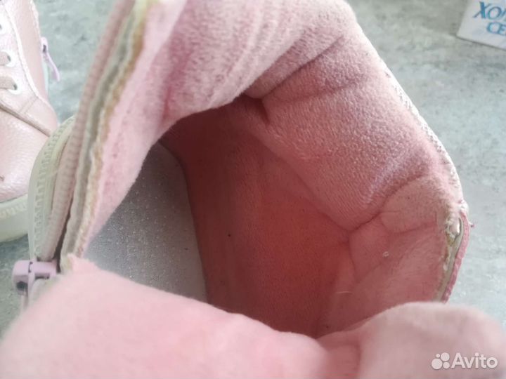 Ботинки демисезонные для девочки 28 размер