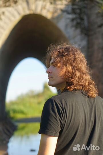 Профессиональный Артист Вокалист