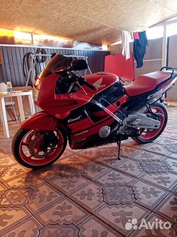 Мотоцикл Honda CBR 600