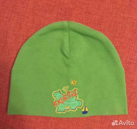 Шапки новые с завязками и без 6 шт