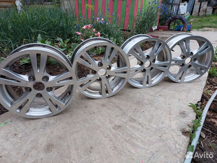 Литые диски R15 5х114.3