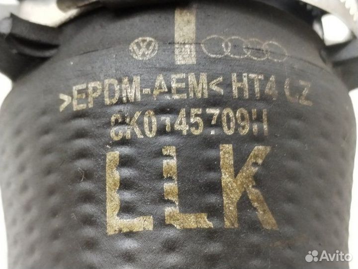 Патрубок интеркулера Audi A4 B8 2009