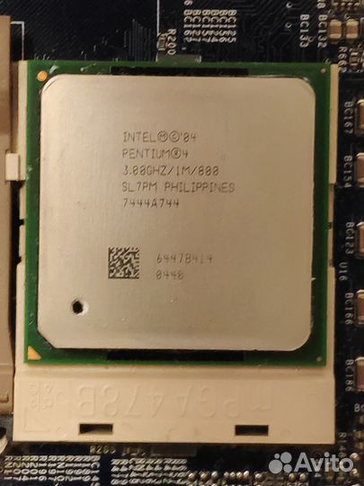 М/платы;озу;аgp/PCI карты Pent 4,М-р Sony 17